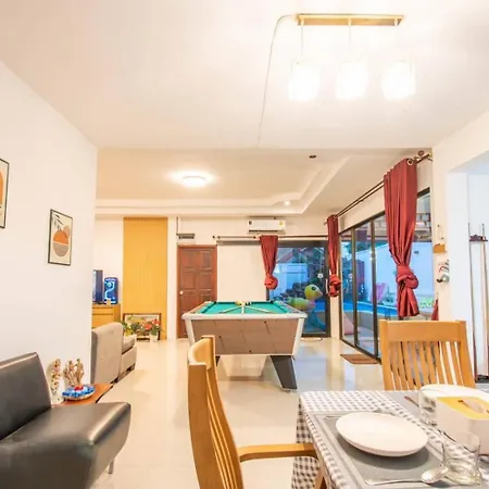 芭提雅市区天空别墅近夜市步行街 Pattaya Exterior photo